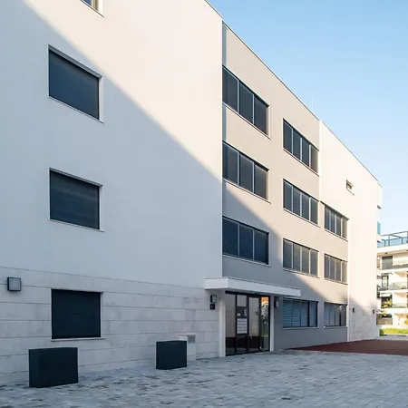 Mona - Dvosobni Stan *