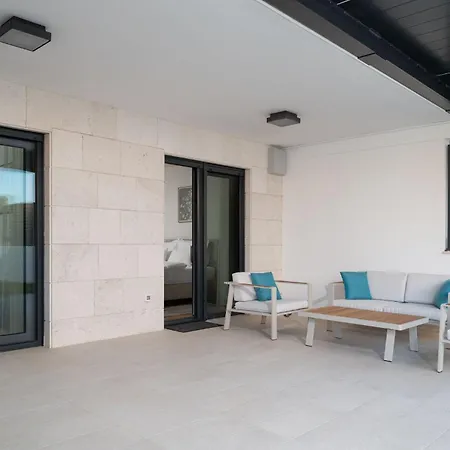 Mona - Dvosobni Stan 아파트 자다르