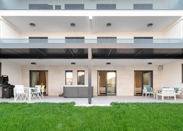 Apartment Mona - Dvosobni Stan *